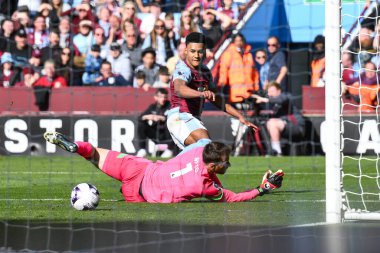 Aston Villa 'dan Ollie Watkins Premier Lig maçında 3-1 öne geçiyor. Aston Villa, Bournemouth' a karşı Villa Park, Birmingham, İngiltere, 21 Nisan 202