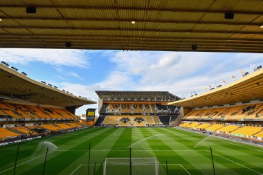 Molineux, Molineux, İngiltere 'de 20 Nisan 202' de oynanan Premier League karşılaşması öncesinde Wolverhampton Wanderers, Arsenal 'e karşı