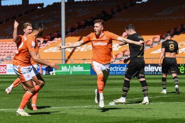 20 Nisan 202 'de Bloomfield Road, Blackpool' da oynanan Sky Bet Ligi 1 karşılaşmasında Blackpool ile Barnsley karşı karşıya geldi.