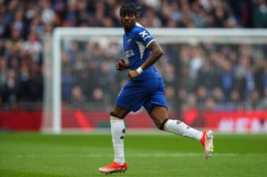 Chelsea 'den Noni Madueke, 20 Nisan 202' de Wembley Stadyumu 'nda Manchester City ile Chelsea arasında oynanan FA Cup yarı final maçında
