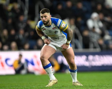 Leeds Gergedan, Huddersfield Devlerine Karşı