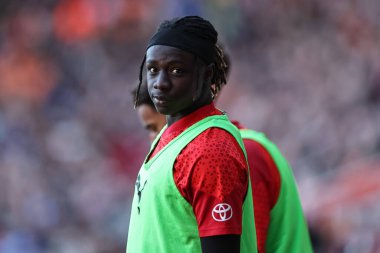 Barnsley takımından Fbio Jal 20 Nisan 2024 'te Bloomfield Road, Blackpool' da Blackpool-Barnsley maçında