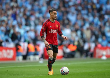 Manchester United takımından Antony, 21 Nisan 202 'de Wembley Stadyumu' nda Coventry City ile Manchester United arasında oynanan FA Cup yarı final maçında öne geçti.