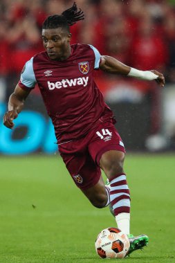 UEFA Avrupa Ligi çeyrek final maçında West Ham United, Bayer 04 Leverkusen 'e karşı Londra Stadyumu, Londra, İngiltere, 18 Nisan 202