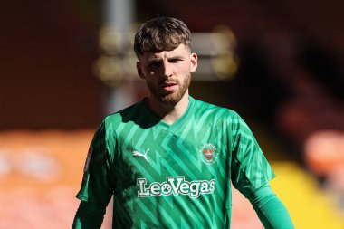 Blackpool takımından Daniel Grimshaw 20 Nisan 202 'de Bloomfield Road, Blackpool' da Blackpool-Barnsley maçında