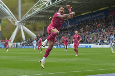 Huddersfield Kasabası, Swansea şehrine karşı.