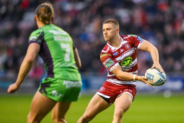 Wigan Warriors takımından Ryan Hampshire, 19 Nisan 202 'de Wigan Warriors ile Castleford Tigers arasında oynanan 8.