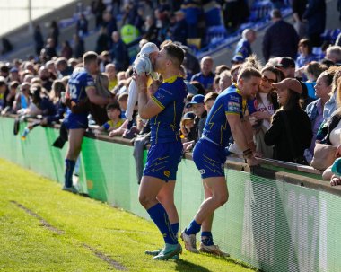 Warrington Wolves takımından George Williams, 20 Nisan 202 'de Warrington Wolves' a karşı Leigh Stadyumu 'nda oynanan 8.