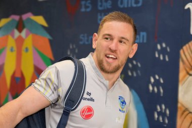 Warrington Wolves takımından Matt Dufty, 20 Nisan 202 'de Warrington, İngiltere' deki Halliwell Jones Stadyumu 'nda oynanan Warrington Wolves - Leigh Leopards maçından önce stadyuma geldi.