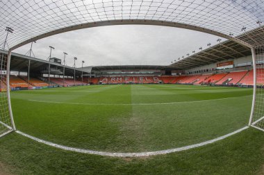 Bloomfield Road, 20 Nisan 202 'de Bloomfield Road, Blackpool' da oynanan Blackpool-Barnsley maçı sırasında Bloomfield Road 'un genel görünümü