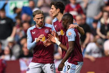 Aston Villa takımından Moussa Diaby, 21 Nisan 202 'de Birmingham' daki Villa Park 'ta oynanan Premier League karşılaşmasında 2-1' lik galibiyet golünü kutluyor.