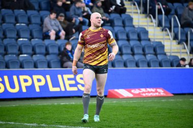 Leeds Gergedan, Huddersfield Devlerine Karşı