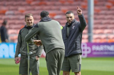 Barnsley 'den Adam Phillips Sky Bet Ligi 1 maçında Blackpool Barnsley' e karşı Bloomfield Road, Blackpool, İngiltere, 20 Nisan 202