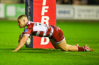 Wigan Warriors takımından Ryan Hampshire, 19 Nisan 202 'de Wigan Warriors ile Castleford Tigers arasında oynanan 8.