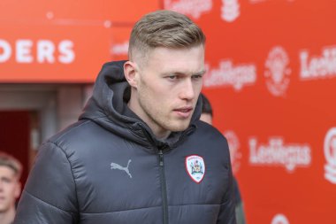 Barnsley 'den Sam Cosgrove Sky Bet Ligi 1 maçında Blackpool Barnsley' e karşı Bloomfield Road, Blackpool, İngiltere, 20 Nisan 202