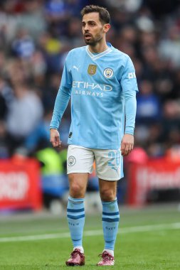 Manchester City 'den Bernardo Silva 20 Nisan 202' de Wembley Stadyumu 'nda Manchester City ile Chelsea arasında oynanan FA Cup yarı final maçında