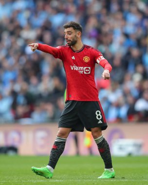 Manchester United takımından Bruno Fernandes, Birleşik Krallık 'ın Wembley Stadyumu' nda Coventry City ile Manchester United arasında oynanan 21 Nisan 202 tarihinde oynanan FA Cup yarı final maçında antrenman yapıyor.