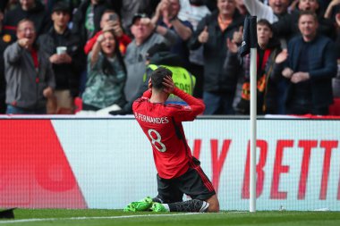 Manchester United takımından Bruno Fernandes, 21 Nisan 202 'de Wembley Stadyumu' nda Coventry City ile Manchester United arasında oynanan yarıfinal karşılaşmasında Manchester United 'ı 0-3 yenme golünü kutluyor.