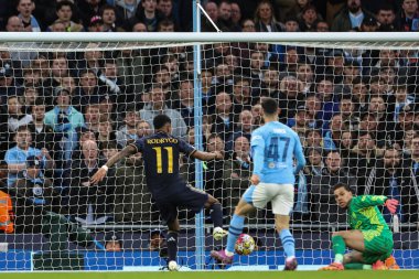 Real Madrid 'den Rodrygo, 17 Nisan 202 tarihinde Etihad Stadyumu' nda oynanan UEFA Şampiyonlar Ligi çeyrek final maçında 0-1 berabere kaldı.