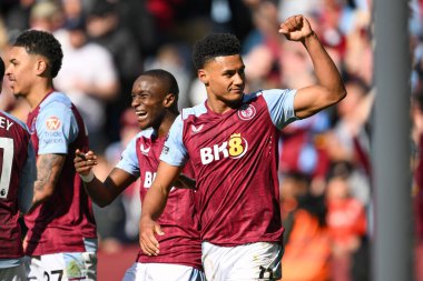 Aston Villa 'dan Ollie Watkins, 21 Nisan 202' de Birmingham, Birmingham 'da oynanan Premier Lig maçı Aston Villa Bournemouth maçında 3-1 kazanma hedefini kutluyor.