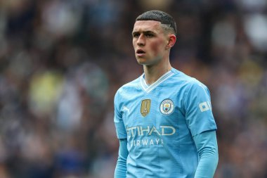 Manchester City 'den Phil Foden, 20 Nisan 202' de Wembley Stadyumu 'nda Manchester City ile Chelsea arasında oynanan FA Cup yarı final maçında
