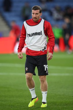 Southampton 'dan Joe Rothwell maç öncesi ısınma maçında Leicester City, Southampton' a karşı King Power Stadyumu, Leicester, İngiltere, 23 Nisan 202