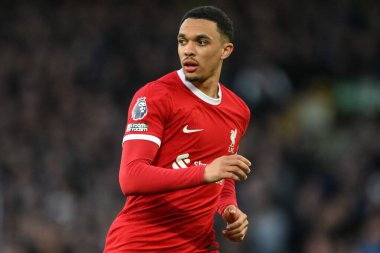 Liverpool 'dan Trent Alexander-Arnold 24 Nisan 202' de Goodison Park, Liverpool 'da oynanan Everton-Liverpool maçı sırasında