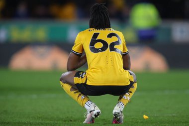 Wolverhampton Wanderers takımından Tawanda Chirewa, 24 Nisan 202 'de İngiltere' nin Molineux kentinde oynanan Premier League karşılaşmasında Wolverhampton Wanderers - Bournemouth maçında tam zamanlı tepki gösterdi.