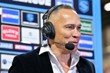 Leigh Leopards 'ın baş antrenörü Adrian Lam, Betfred Süper Lig 9. Raundda Leigh Leopards' a karşı Catalans Dragons maçında 26 Nisan 202 'de Leigh, Leigh' de mülakata alındı.