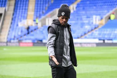 Blackpool 'dan Karamoko Dembele, 27 Nisan 202' de İngiltere 'nin Oto Kiralama Stadyumu' nda oynanan Gökyüzü İddia Ligi 1 karşılaşması öncesinde geldi.