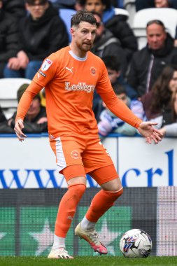 Blackpool 'dan James Husband, 27 Nisan 202' de İngiltere 'nin Reading şehrinde oynanan ve Blackpool' a karşı oynanan Gökyüzü İddia Ligi 1 karşılaşmasında görev başında.