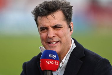 Brian Carney, Betfred Süper Lig 9. Raundunda canlı yayında Hull KR, Wigan Warriors 'a karşı Sewell Group Craven Park, Kingston upon Hull, Birleşik Krallık, 26 Nisan 202