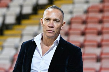 Adrian Lam Leoparların baş antrenörü, Betfred Süper Lig 9. Raundunda Leigh Leopards, Catalans Dragons 'a karşı Leigh Spor Köyü, Leigh, İngiltere, 26 Nisan 202