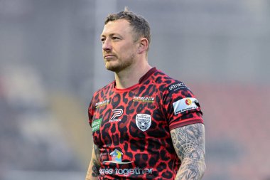 Leigh Leopards 'dan Josh Charnley maçtan önce ısınıyor, Betfred Süper Lig 9. Raundda Leigh Leopards, Catalans Dragons' a karşı Leigh Spor Köyü, Leigh, Birleşik Krallık, 26 Nisan 202 'de oynanan karşılaşmada.