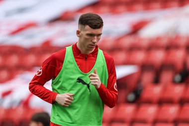 Barnsley Conor Grant Sky Bet Ligi 1 maçı sırasında Barnsley, Northampton Town 'a karşı Oakwell, Barnsley, Birleşik Krallık, 27 Nisan 202