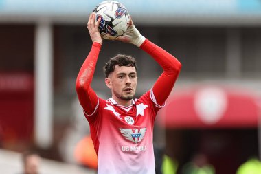 Barnsley 'den Corey O' Keeffe 27 Nisan 202 'de Oakwell, Barnsley, İngiltere' de oynanan Sky Bet Lig 1 karşılaşmasında bir araya geldi.