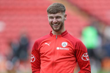 Barnsley 'den John Mcatee 27 Nisan 202' de Oakwell, Barnsley, İngiltere 'de oynanan Sky Bet 1 karşılaşmasında maç öncesi ısınma oturumunda Barnsley ile Northampton Town karşı karşıya geldi.