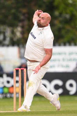Joe Leach of Worcestershire delivers the ball during the Vitality County Championship Division 1 match Worcestershire vs Somerset at Kidderminster Cricket Club, Kidderminster, United Kingdom, 26th April 202 clipart