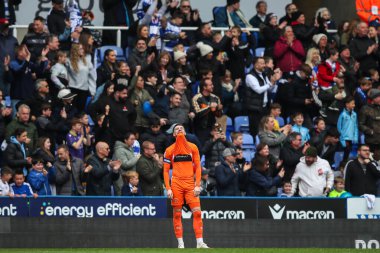Blackpool 'dan James Husband, 27 Nisan 202' de İngiltere 'deki Seçilmiş Araba Kiralama Stadyumu' nda Blackpool 'a karşı oynanan Sky Bet 1 maçında 3-1' lik galibiyet golünü atmayı kabul etti.
