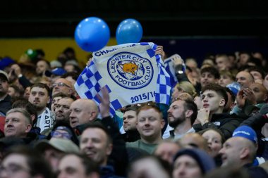 Leicester City taraftarları 29 Nisan 202 'de İngiltere' nin Deepdale kentinde Preston North End ile Leicester City arasındaki Sky Bet Şampiyonası maçında bir bayrak kaldırdılar.