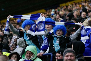 Leicester City taraftarları Sky Bet Şampiyonası 'ndan önce mavi peruk takıyor Preston North End Leicester City' ye karşı Deepdale, Preston, Birleşik Krallık, 29 Nisan 202