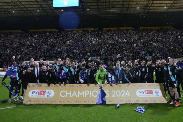 stock image Leicester City players celebrate becoming Champions after their 0-3 win in the Sky Bet Championship match Preston North End vs Leicester City at Deepdale, Preston, United Kingdom, 29th April 202