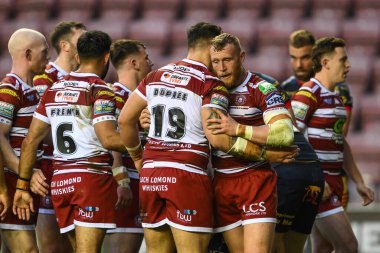 Wigan Warriors takımından Luke Thompson, 2 Mayıs 2024 'te İngiltere' nin Wigan Stadyumu 'nda oynanan 10. 