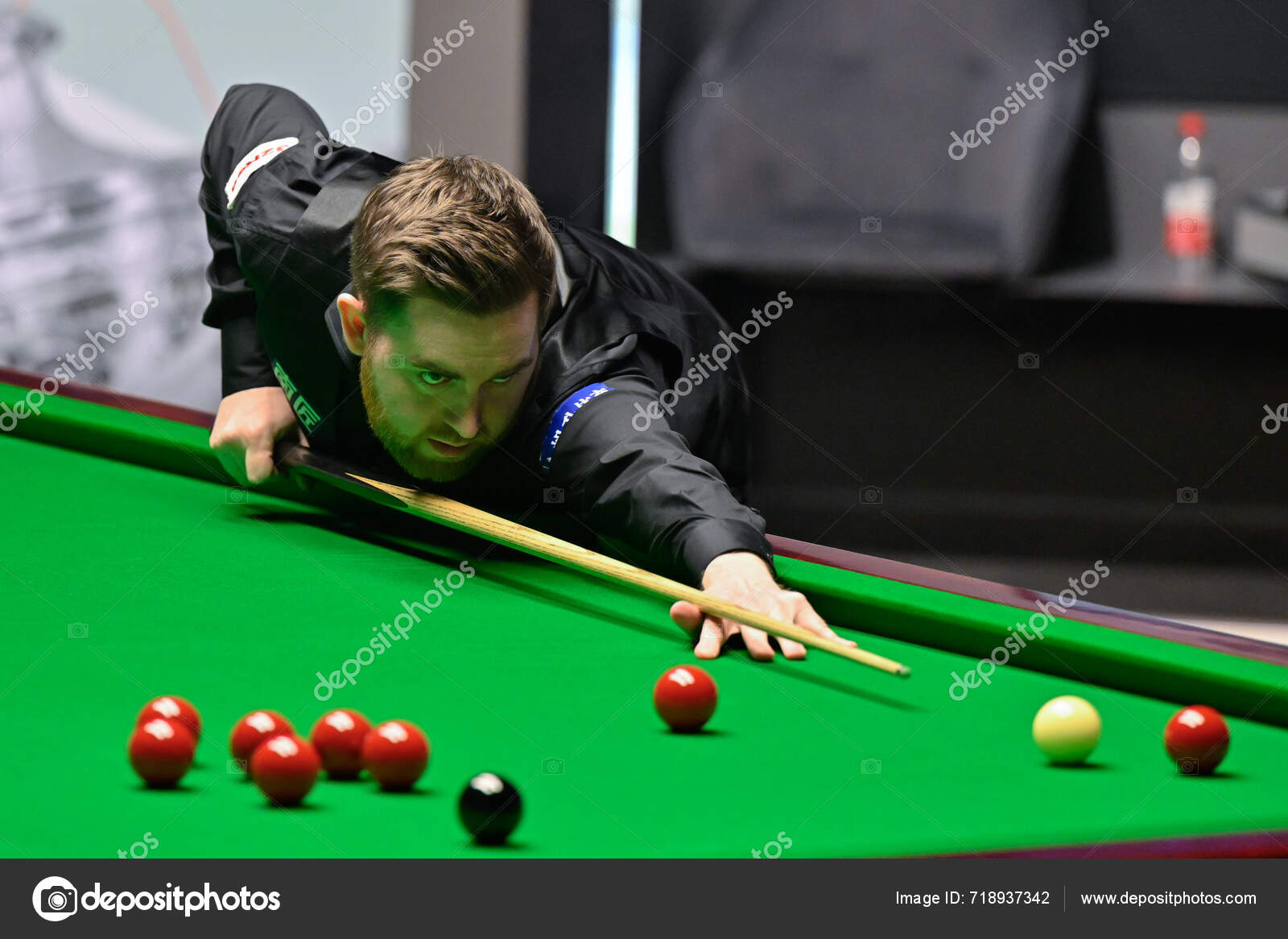 Jak Jones Toma Tiro Durante Campeonato Mundial Cazoo 2024 Final — Foto