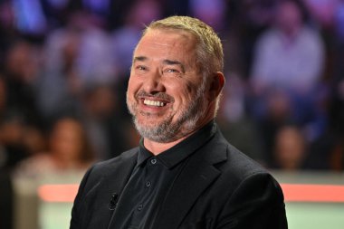 Yedi kez Dünya Şampiyonu Stephen Hendry, Cazoo Dünya Şampiyonası öncesinde BBC ile konuşuyor. 2024 Finali, Crucible Tiyatrosu, Sheffield, Birleşik Krallık, 6 Mayıs 2024 