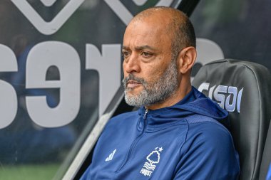 Nuno Esprito Santo Premier League maçında Nottingham Ormanı teknik direktörü Sheffield United Nottingham Ormanı 'na karşı Bramall Lane, Sheffield, İngiltere, 4 Mayıs 2024 