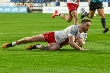 Salford Red Devils takımından Ethan Ryan, 3 Mayıs 2024 'te John Smith' in Stadyumu 'nda oynanan Huddersfield Giants - Salford Red Devils maçında Betfred Süper Lig 10.