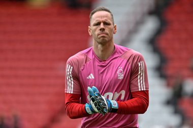 Maç öncesi ısınma oturumunda Nottingham Ormanı 'ndan Matz Sels Premier League maçı sırasında Sheffield United Nottingham Forest' a karşı Bramall Lane, Sheffield, İngiltere, 4 Mayıs 2024 