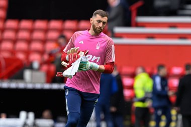 Maç öncesi ısınma oturumunda Nottingham Ormanı 'ndan Matt Turner Premier League maçında Sheffield United Nottingham Ormanı' na karşı Bramall Lane, Sheffield, İngiltere, 4 Mayıs 2024 