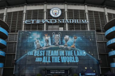 Etihad Stadyumu 'nun Premier Lig maçı sırasında Etihad Stadyumu' nun genel bir görüntüsü Manchester City ile Wolverhampton Wanderers arasında 4 Mayıs 2024 'te Etihad Stadyumu' nda oynanmıştır.